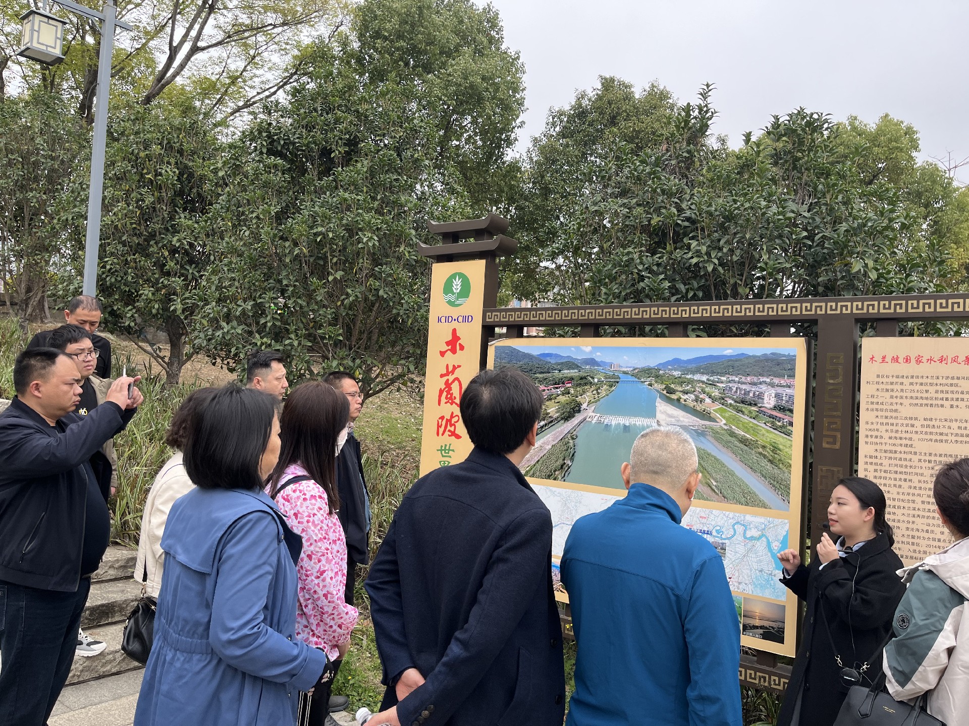 木兰陂参观1.jpg